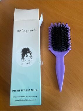 New in Box Curling Styling Brush